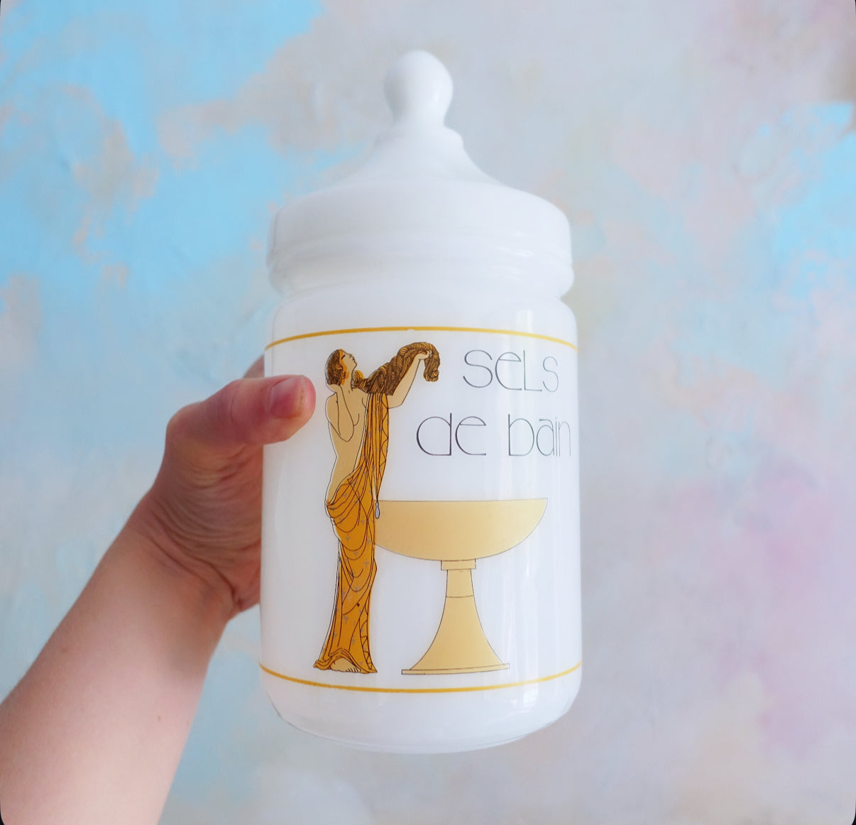 Opaline bath salts jar