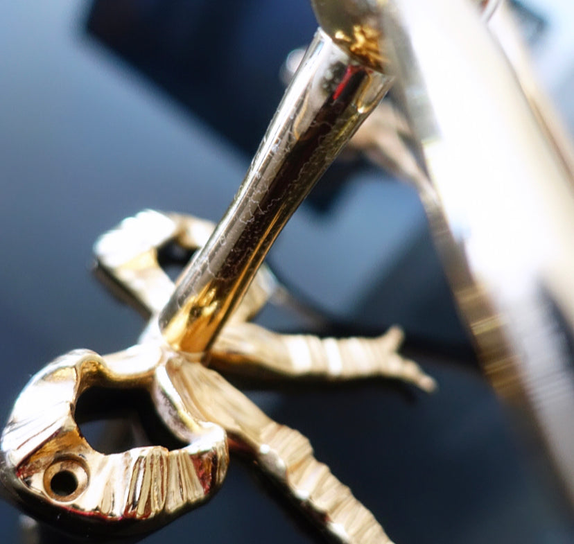 Hollywood regency brass bow towel ring