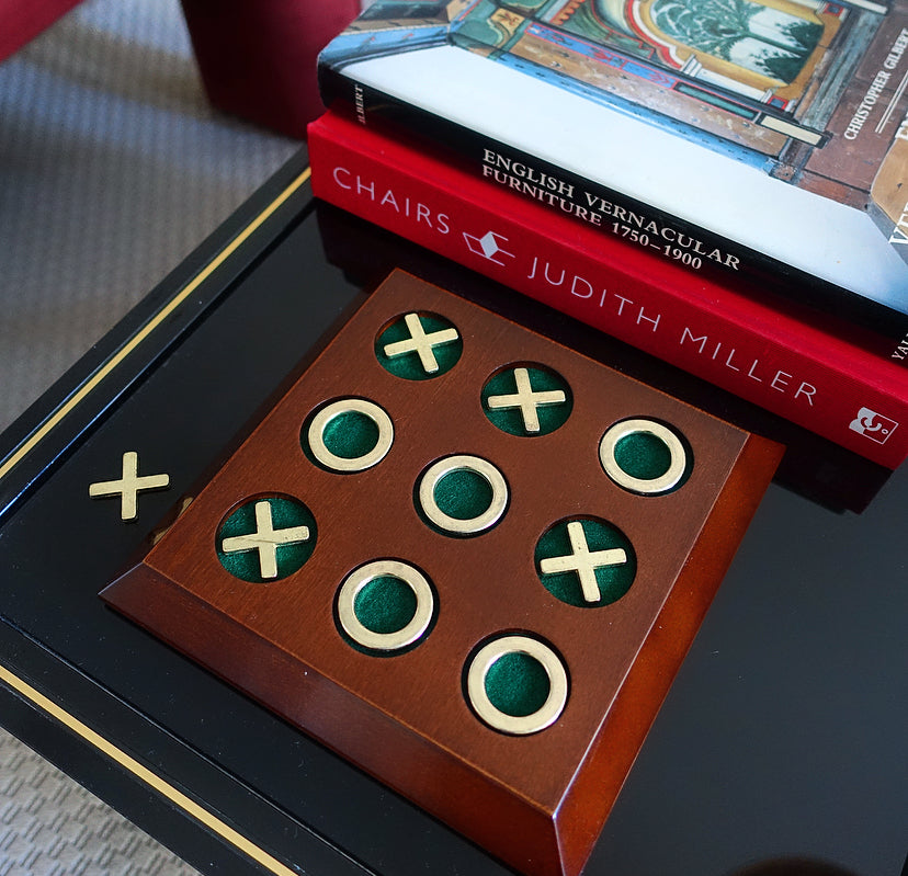 Vintage noughts & crosses game
