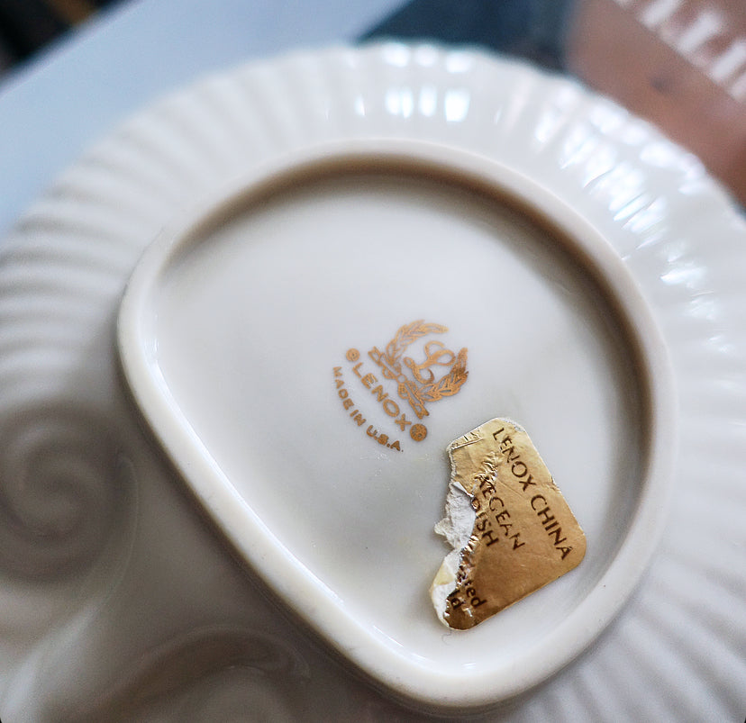 Pair of scallop shell dishes