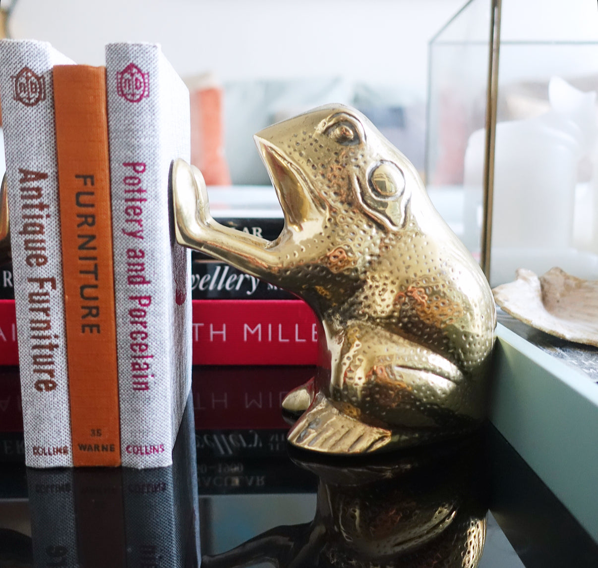 Brass frog bookends