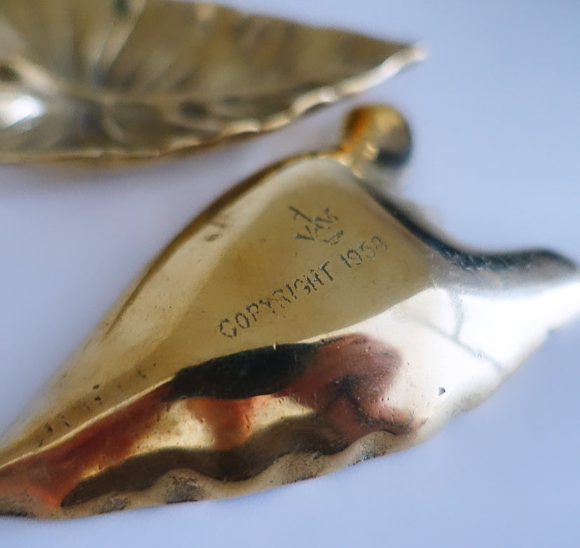 Pair of Hollywood Regency brass calla Lily leaf dishes