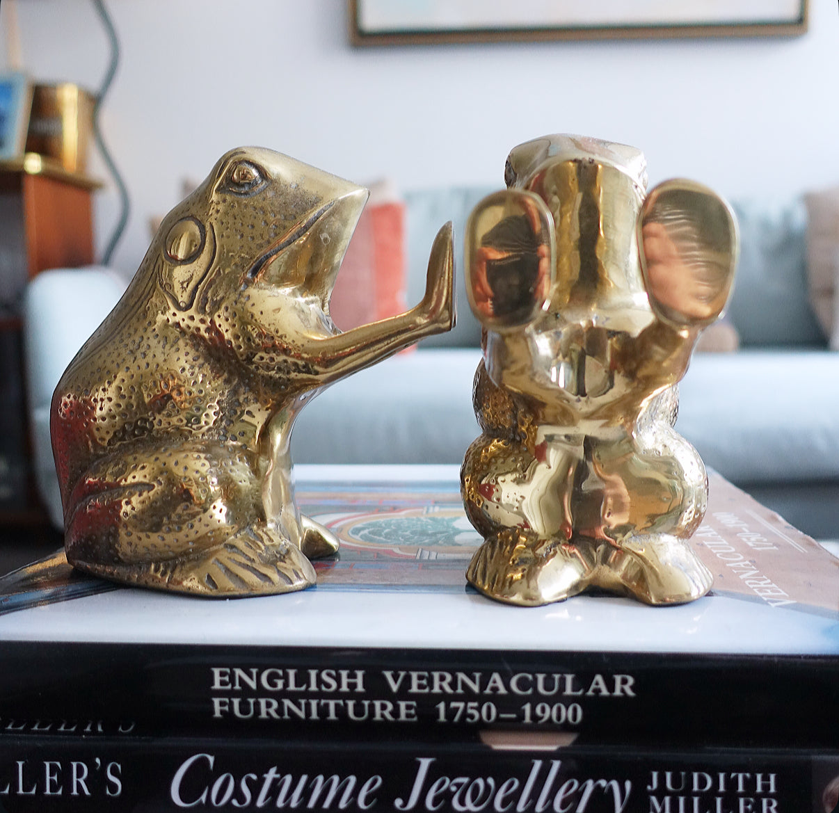 Brass frog bookends