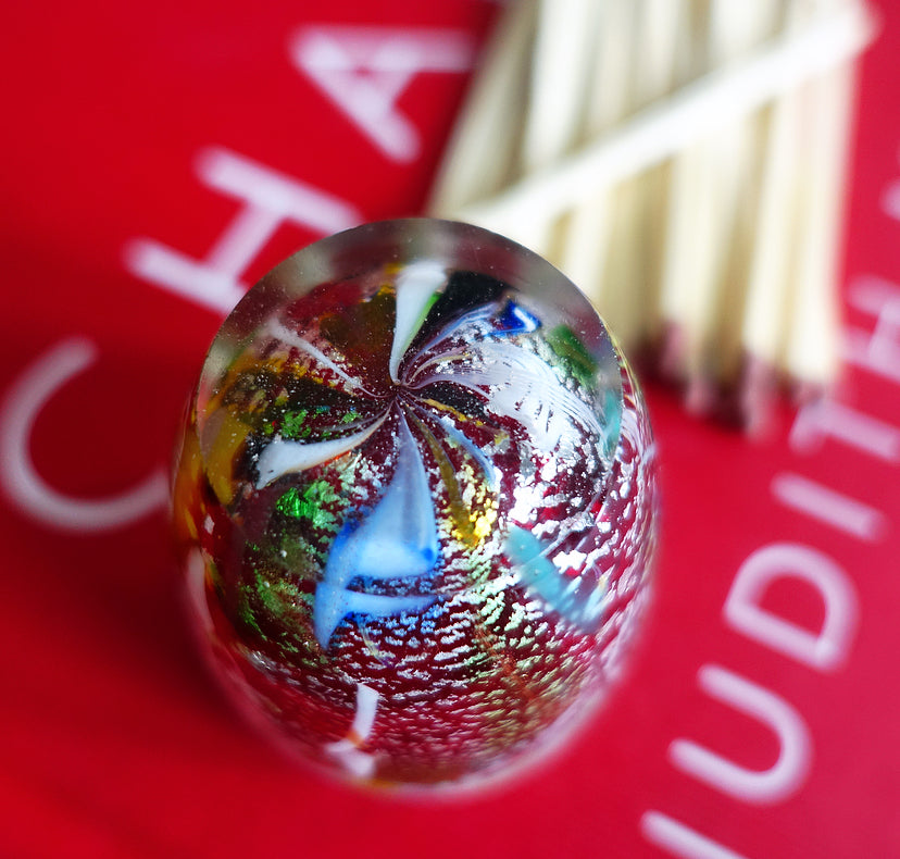 Scalloped edged Bizantino Murano glass pot