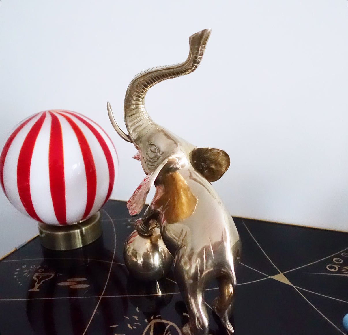 Brass circus elephant