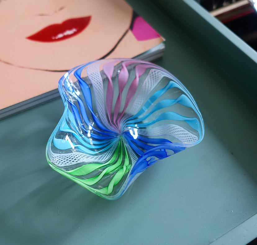 Multicoloured Zanfirico Murano glass shell trinket dish
