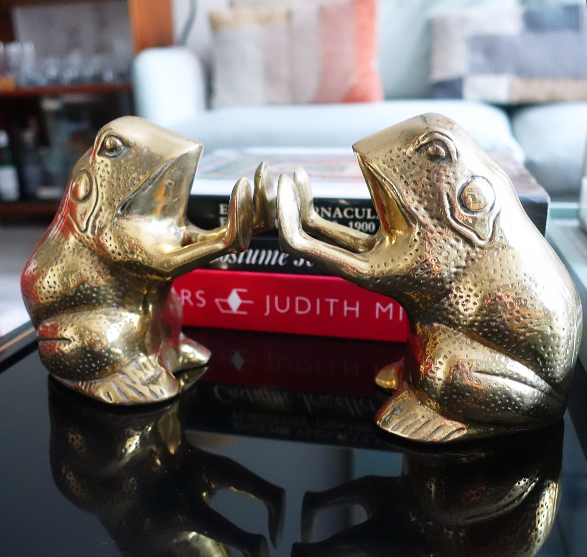 Brass frog bookends