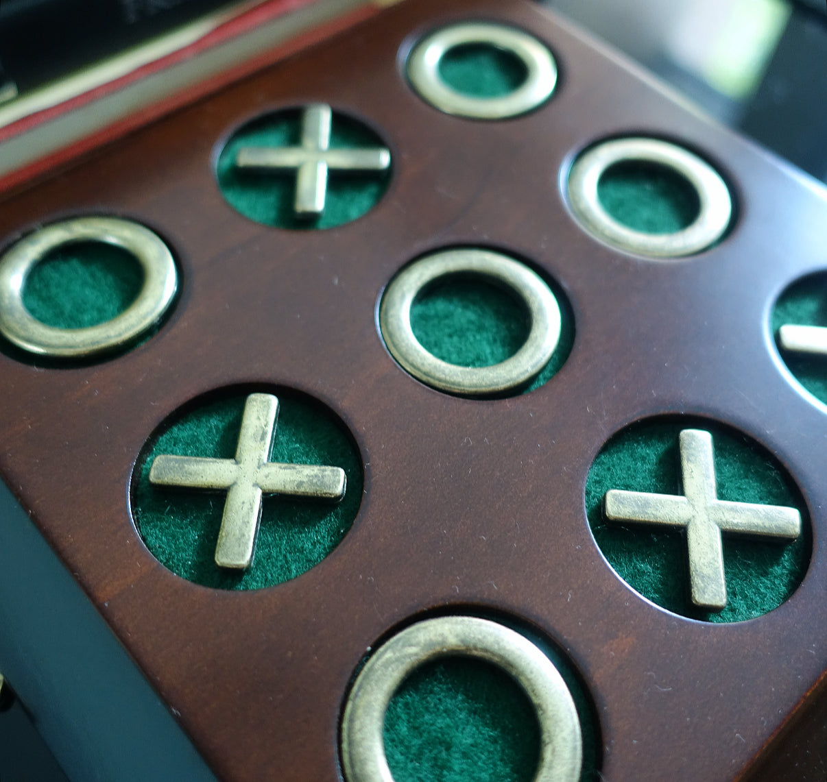 Vintage Tic Tac Toe game