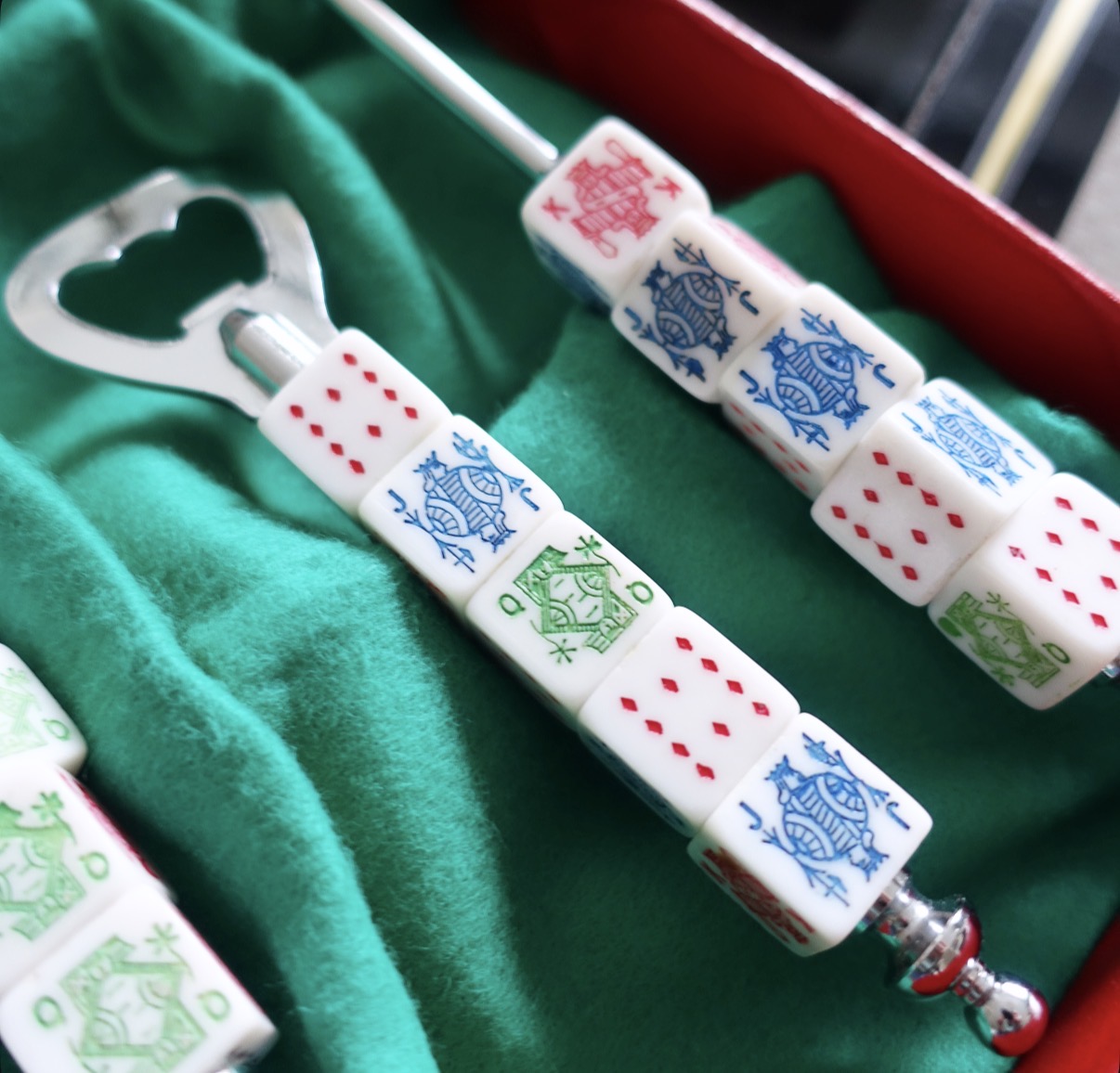 Poker dice bar tool set