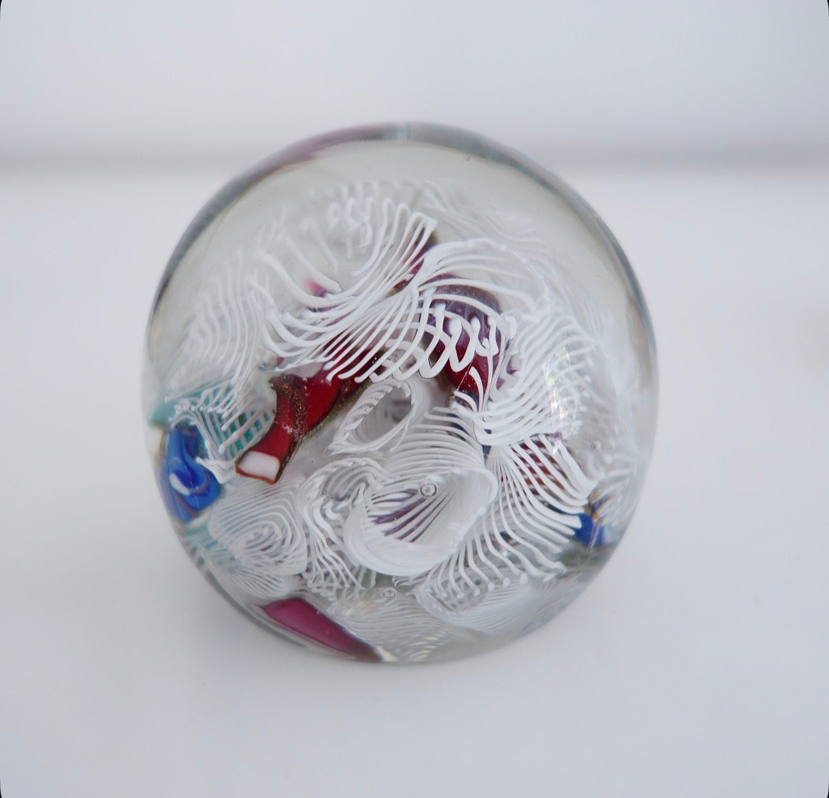 Bizantino Murano glass paperweight (A)