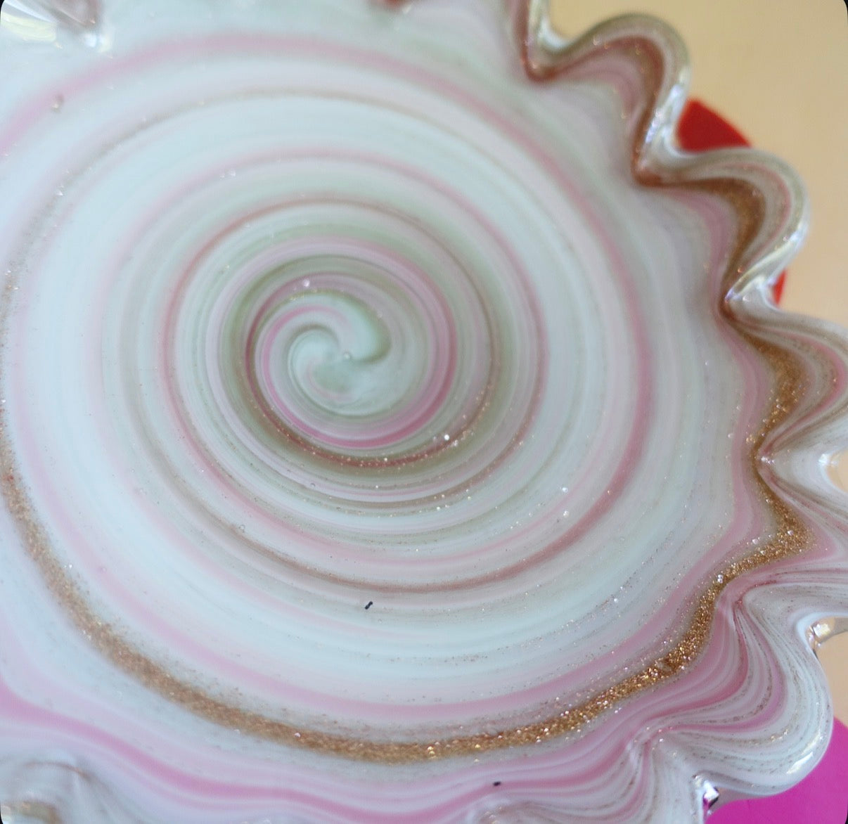 Baby pink swirled Murano glass dish