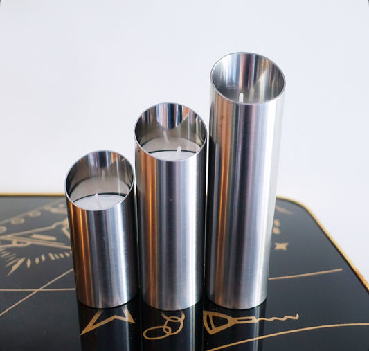 MCM Graduated candle holder set