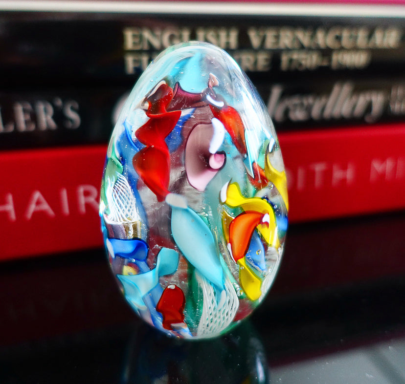 Bizantino Murano glass egg paperweight