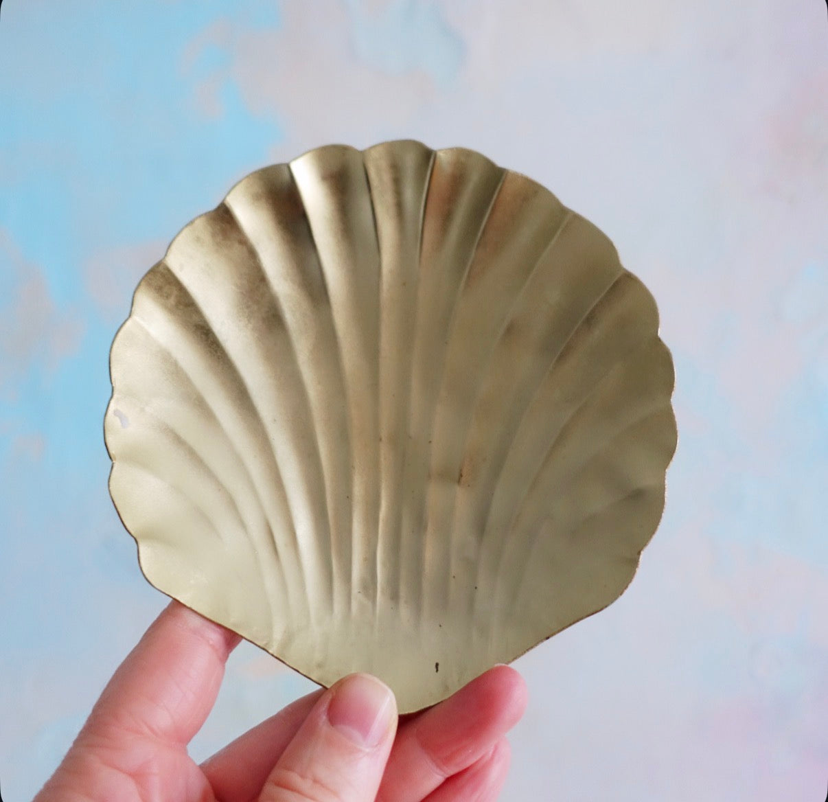 Small slim brass scallop shell dish