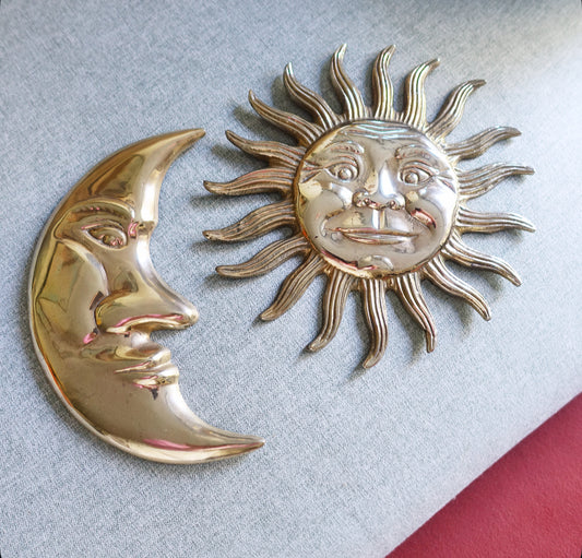 Sun & moon wall plaque set