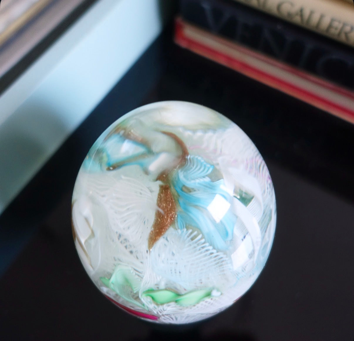Fratelli Toso Murano glass paperweight
