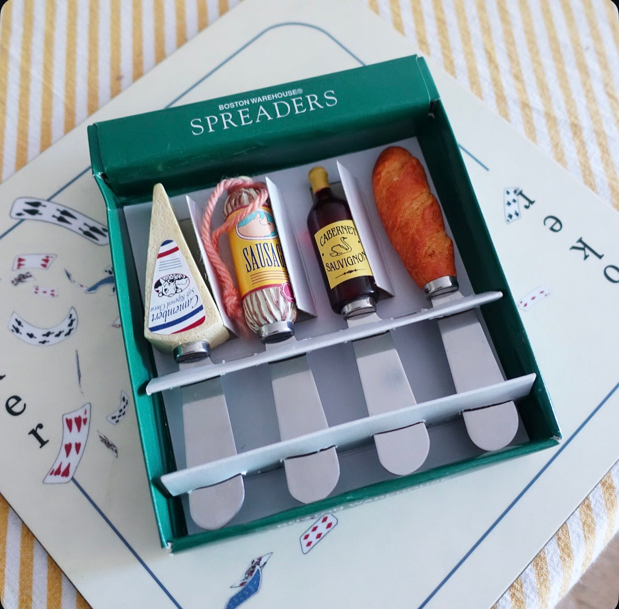 Set of four butter spreaders