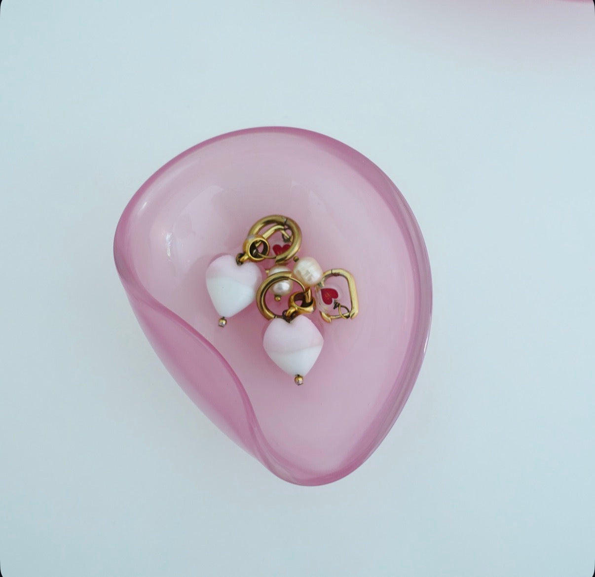 Small pink Oball Murano glass trinket dish