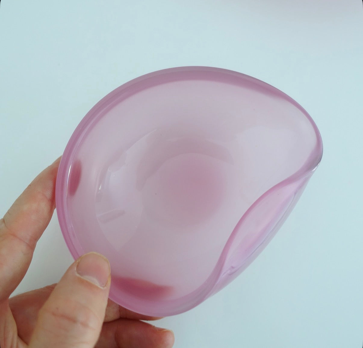 Small pink Oball Murano glass trinket dish