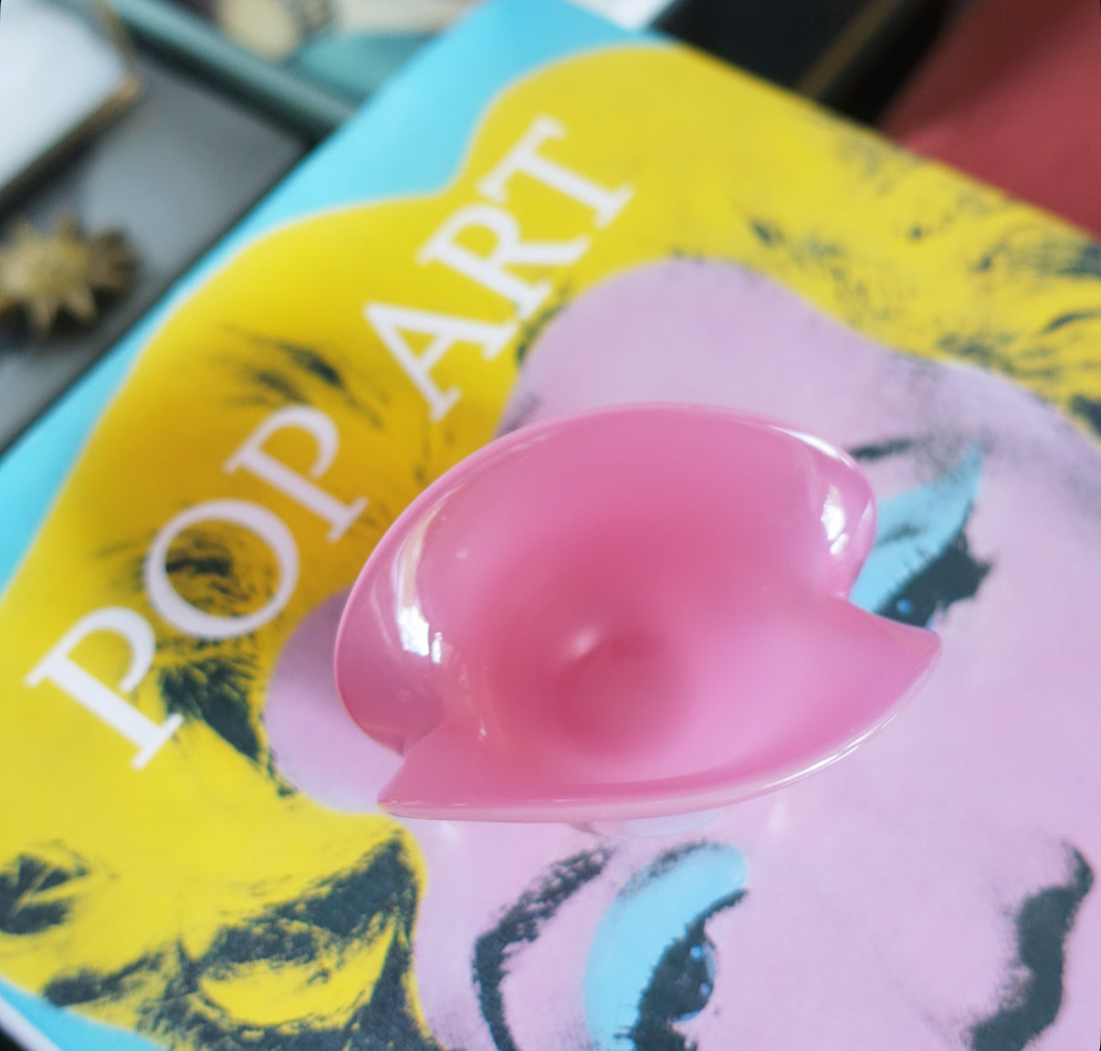 Baby Murano glass clam shell