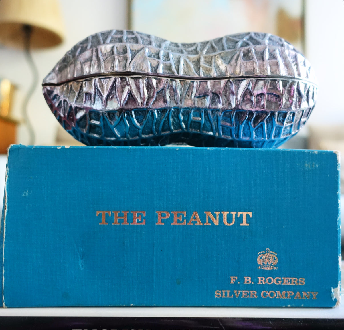 Giant peanut container