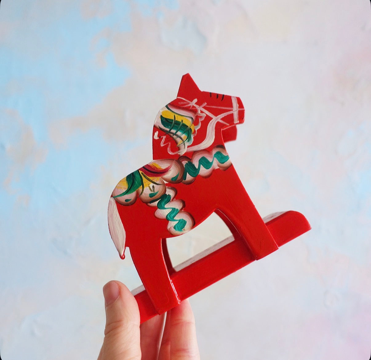Dala horse letter holder