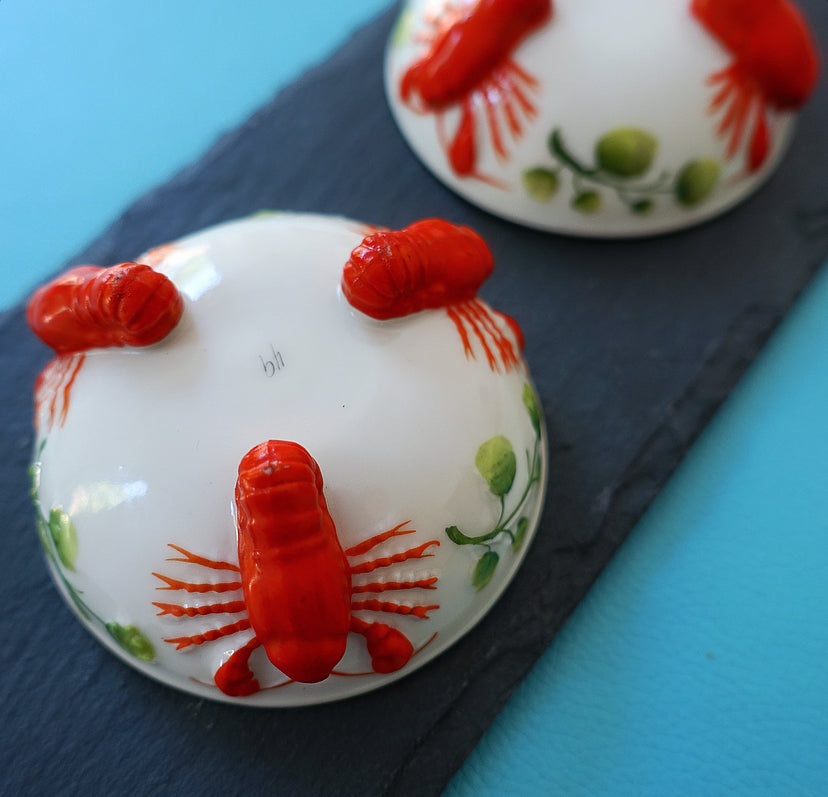 Rare pair of small porcelain Lobster bowls