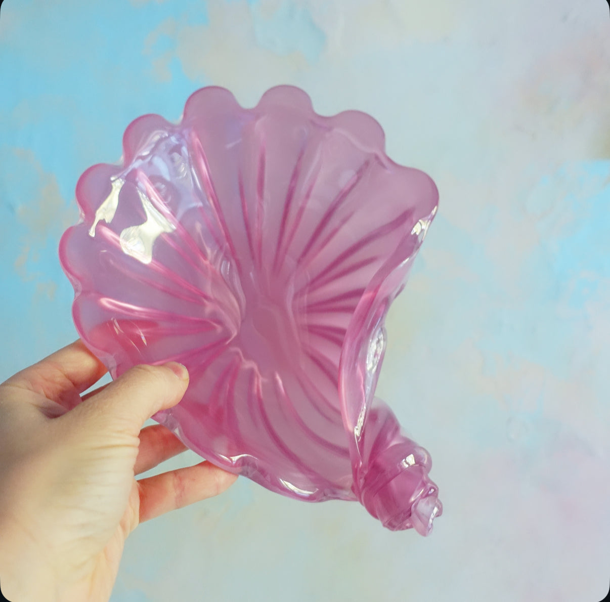 Pink Murano glass conch shell bowl