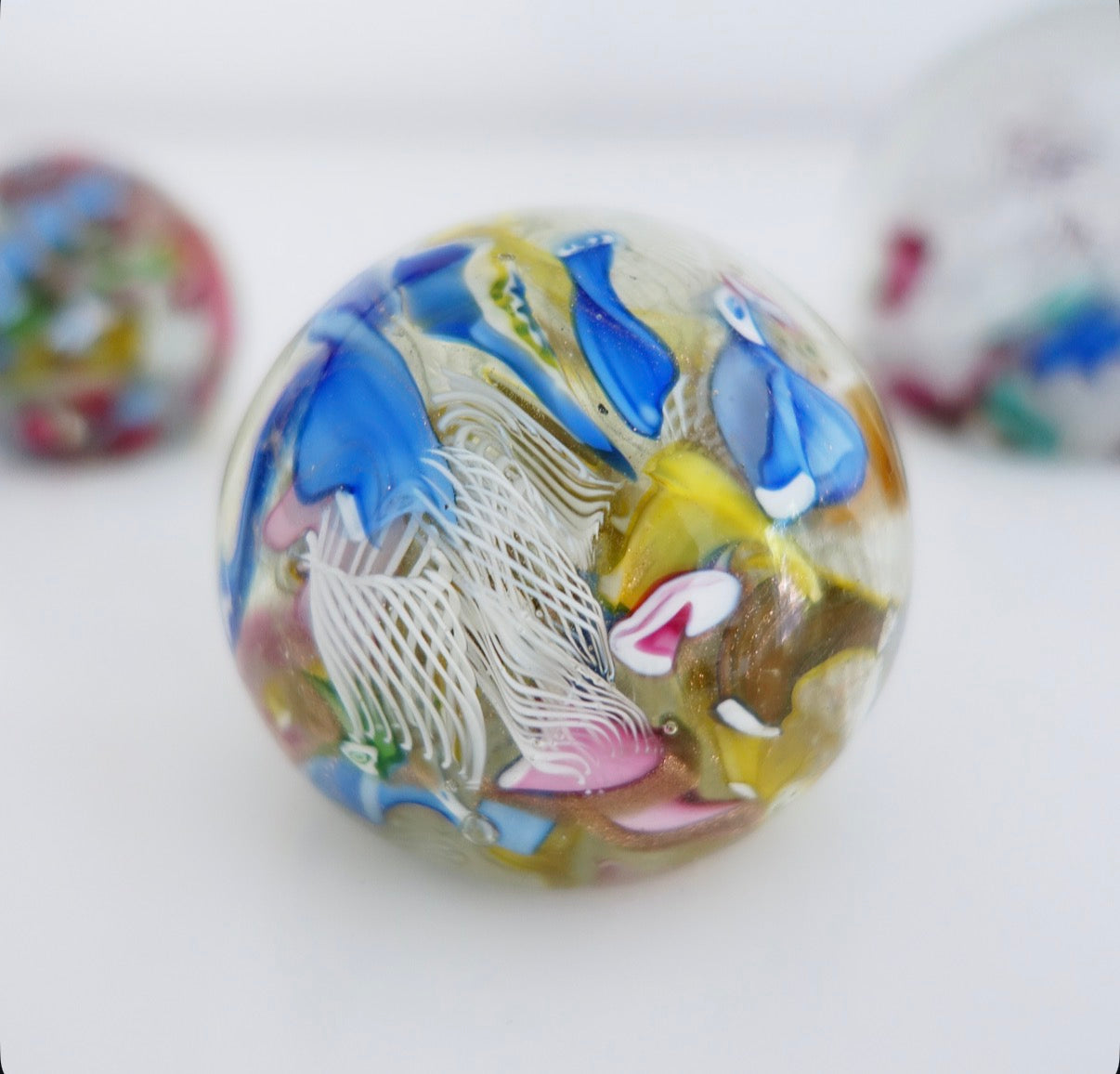 Bizantino Murano glass paperweight (C)