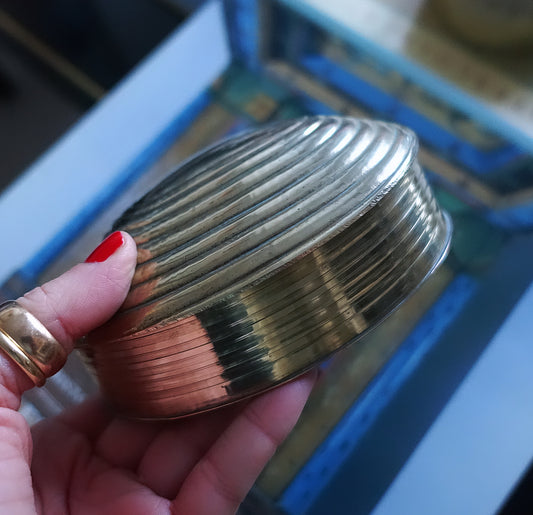 Brass clam shell trinket box