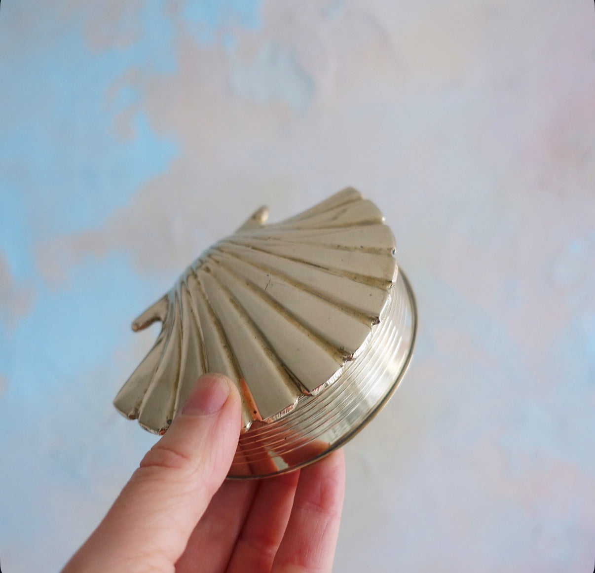 Brass clam shell trinket box