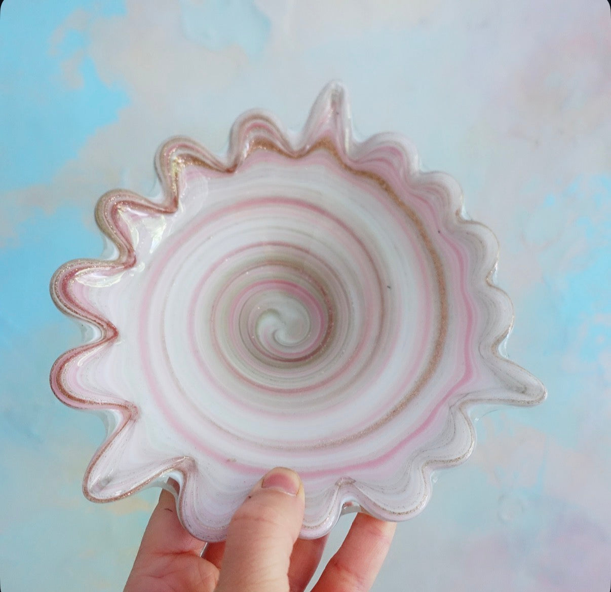 Baby pink swirled Murano glass dish