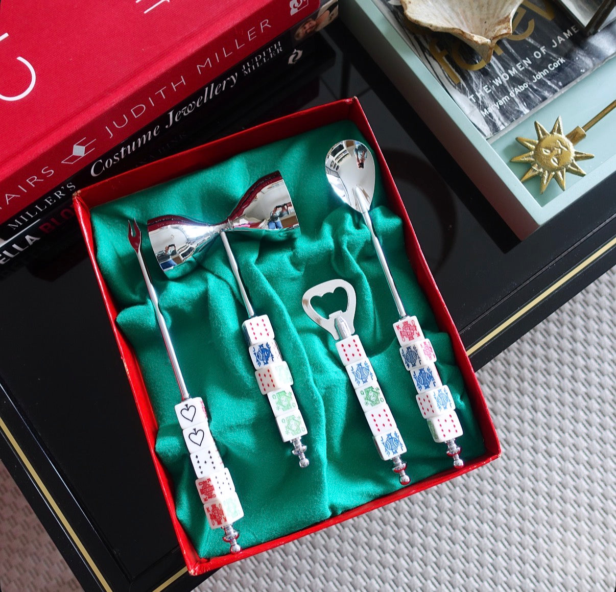 Poker dice bar tool set