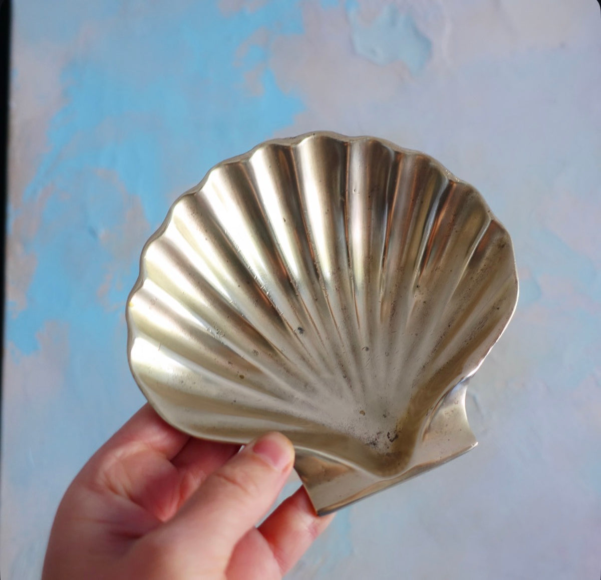 English Brass scallop shell trinket dish