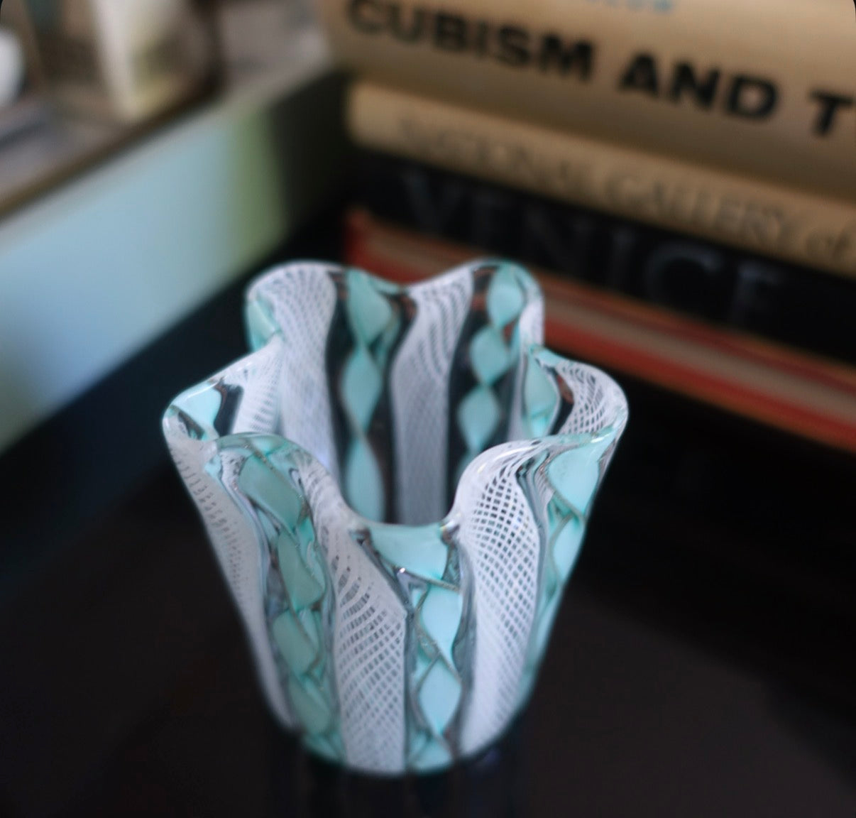 Blue & white Zanfirico Murano glass pot