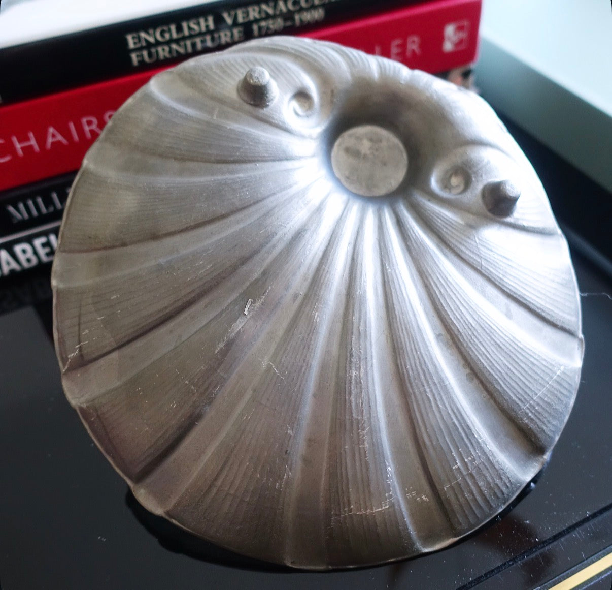 Art deco Swedish Gab Tenn pewter shell dish