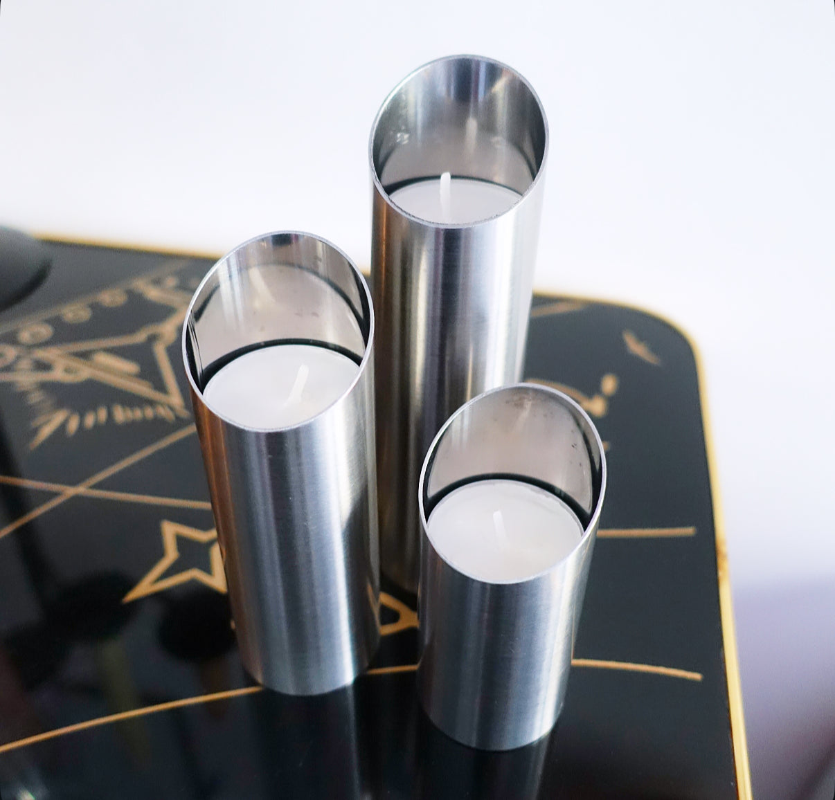 MCM Graduated candle holder set