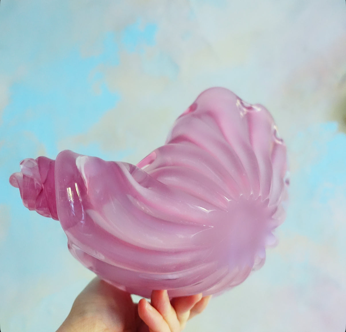 Pink Murano glass conch shell bowl