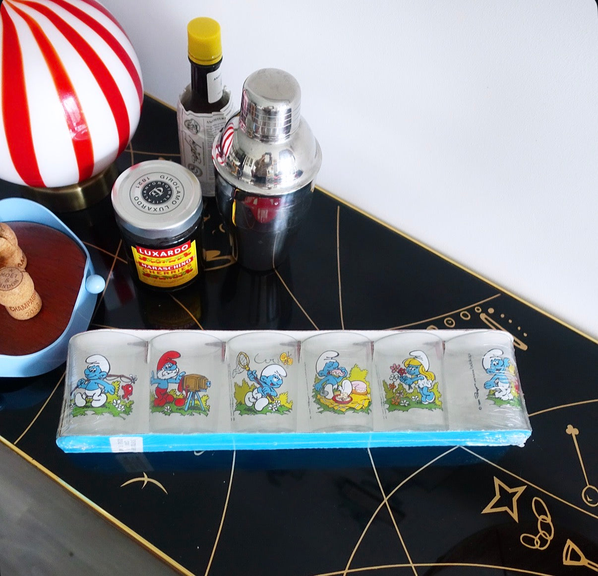 Set of six Smurf glasses