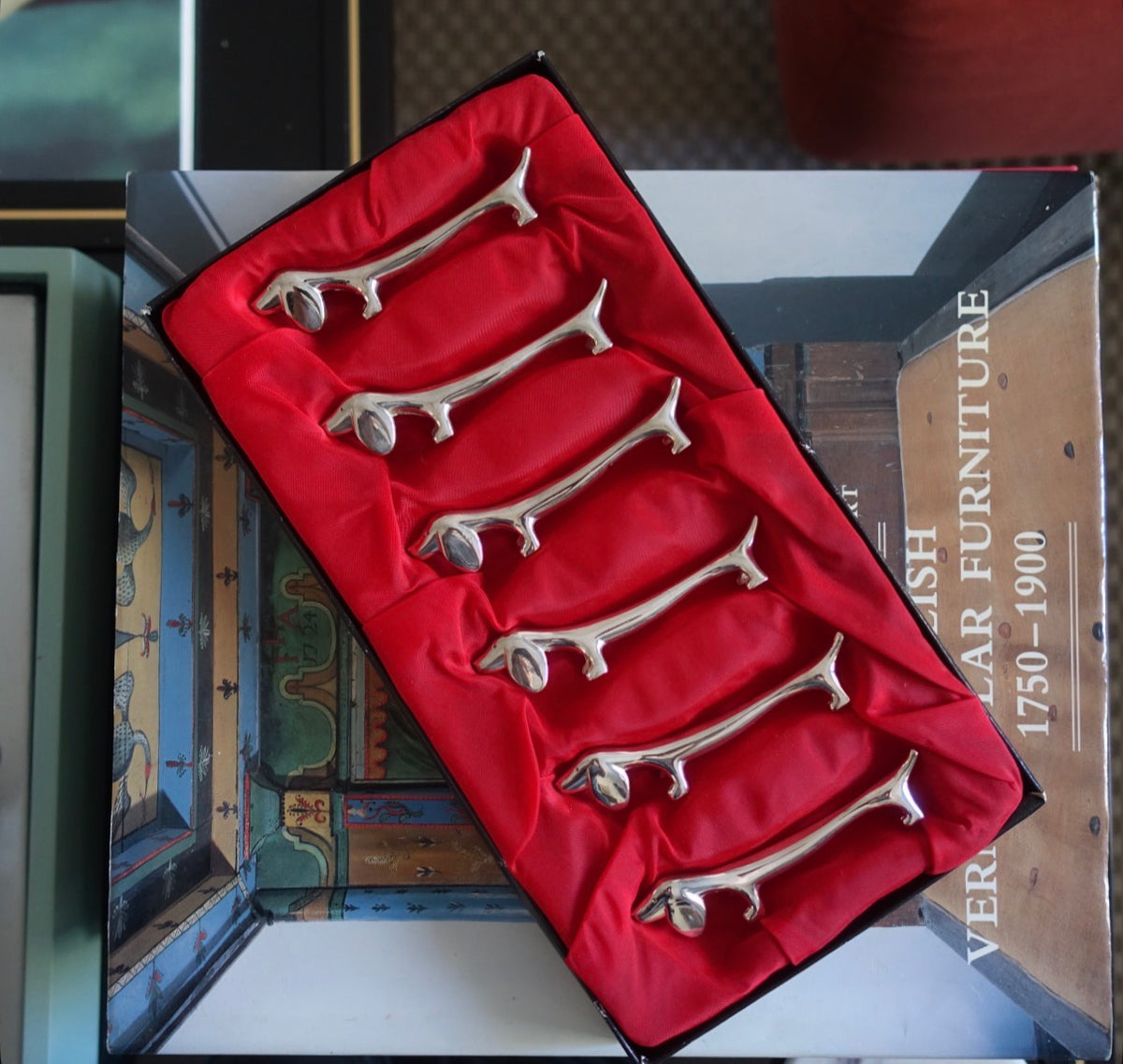 Set of six Dachshund cutlery rests