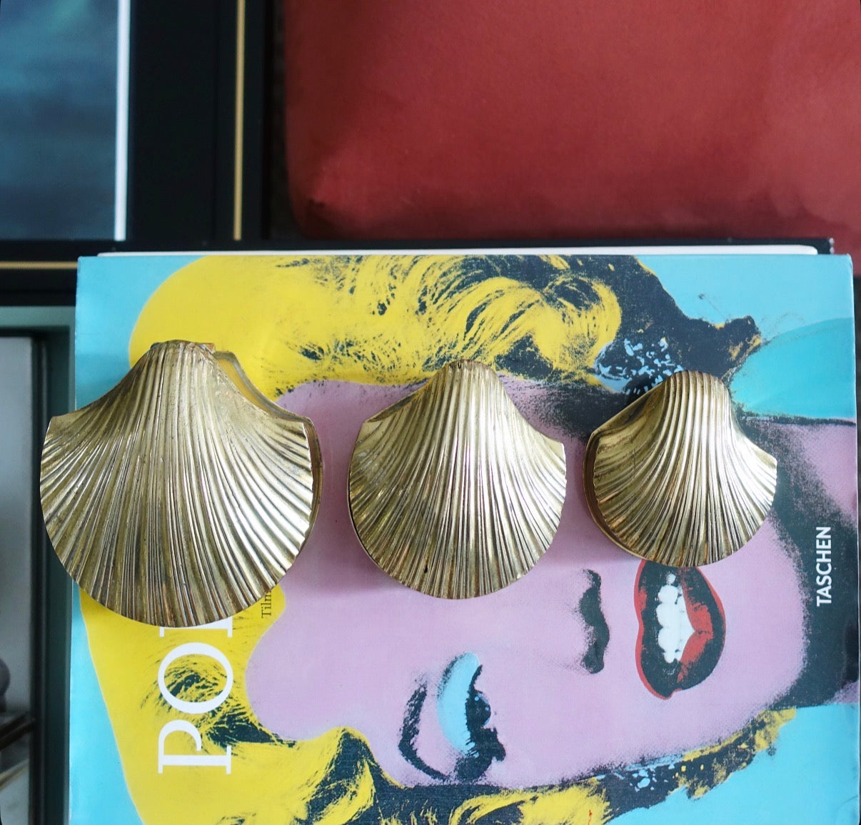 Set of three brass scallop shell trinket boxes