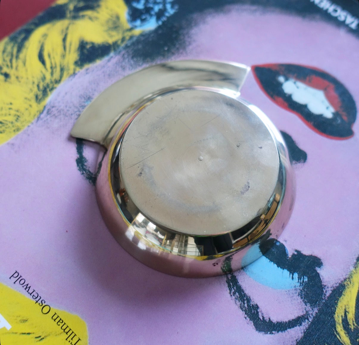 Small brass pocket change dish