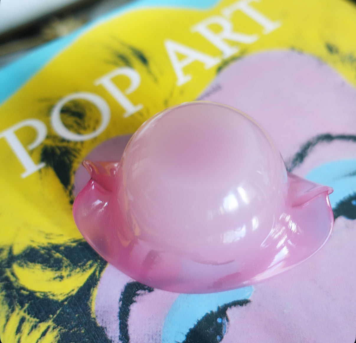 Baby Murano glass clam shell