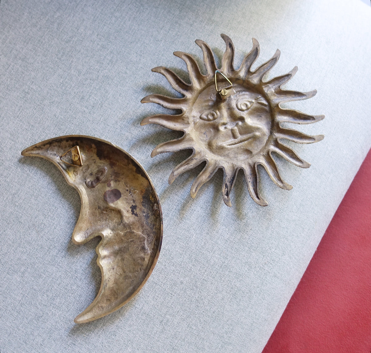Sun & moon wall plaque set